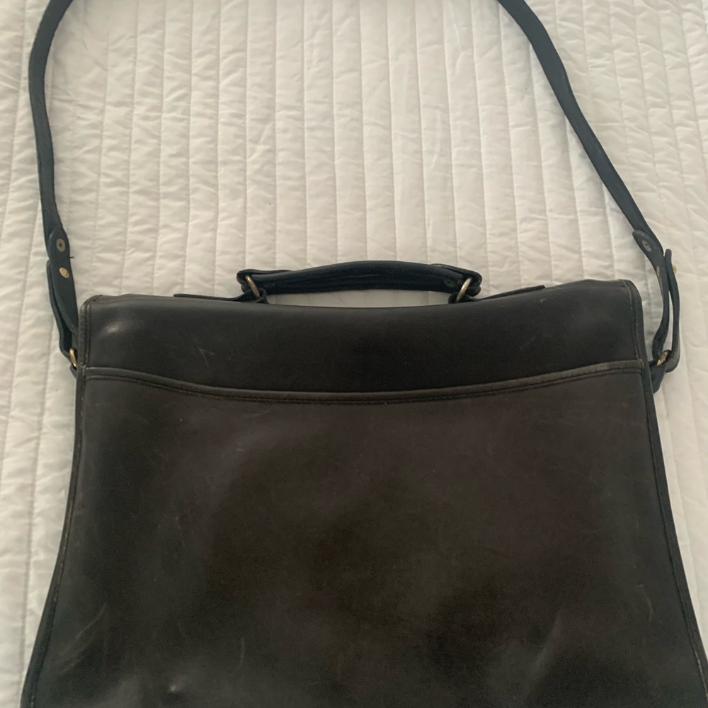 Beautiful vintage briefcase